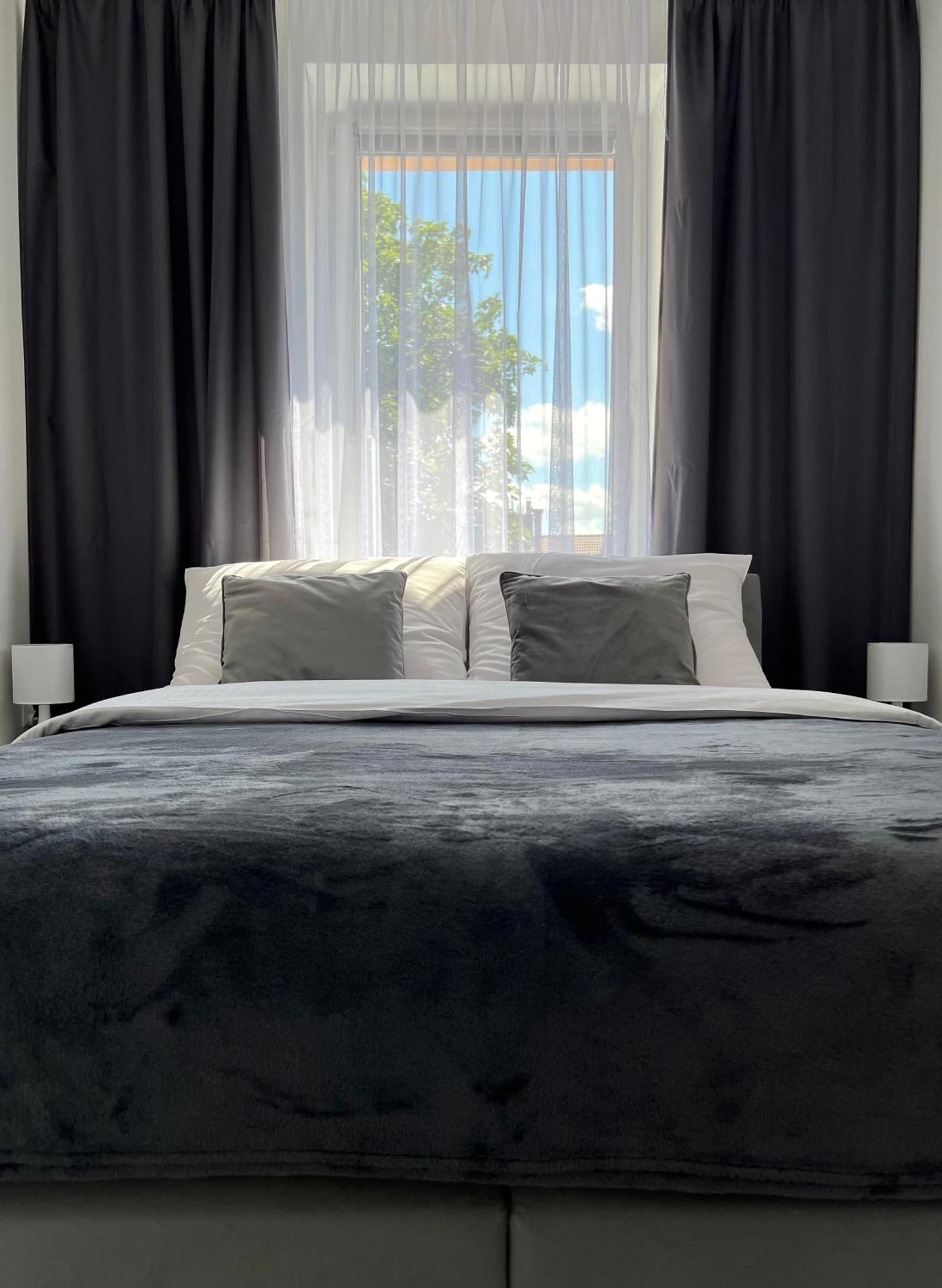 Apartament Eros Rynek Boleslawiec  Esterno foto